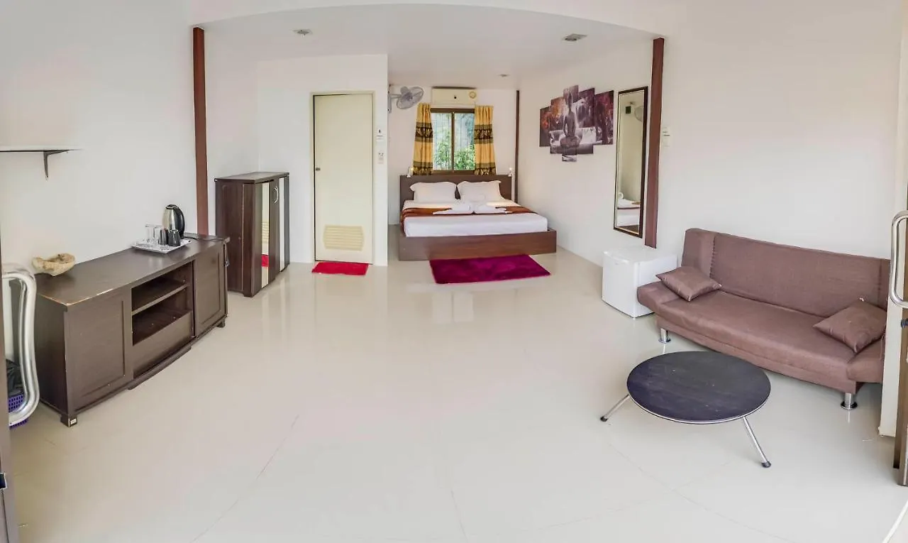 The Travelers Friend Family / Studio Room Ban Ai Dao 0*,